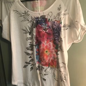 Medium Maurice’s floral shirt